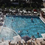 Szálloda Amelia Mare 5*