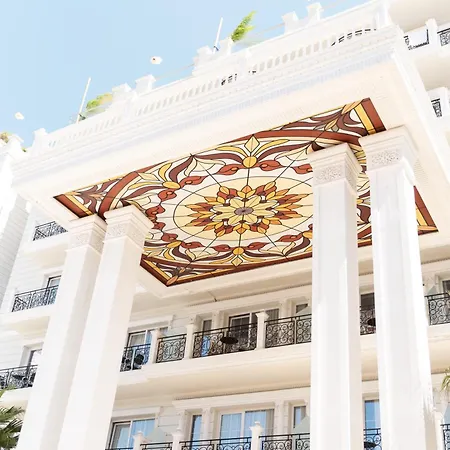 Amelia Mare Szálloda 5*