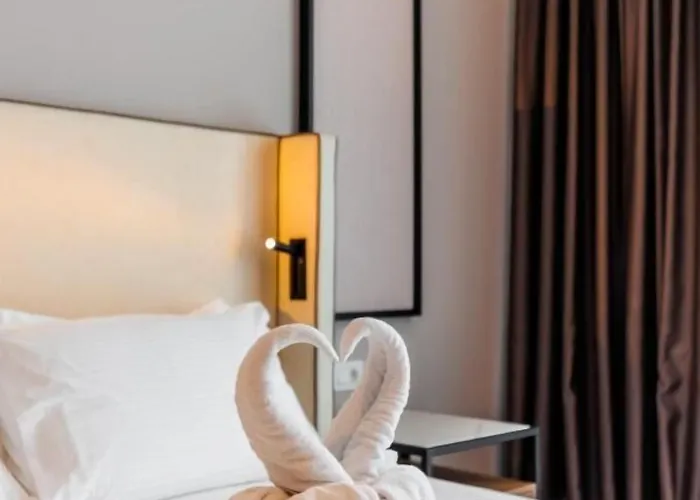 Hotel Amelia Mare 5*