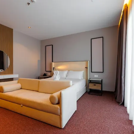 Amelia Mare 5* Golem (Tirana)