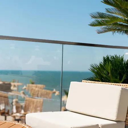 Hotel Amelia Mare 5*