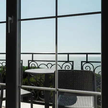 Hotel Amelia Mare Golem (Tirana)