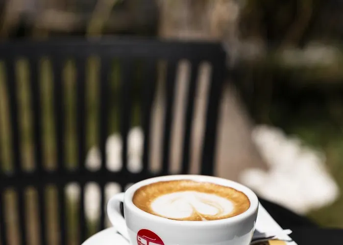 Hotel Amelia Mare 5*